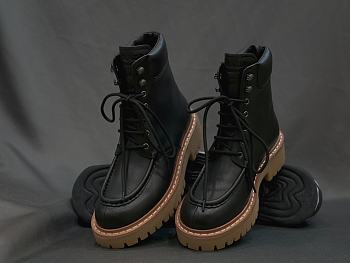 Prada Boots Black With Brown 