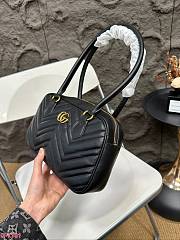 Gucci GG Marmont Medium Top Handle Bag Black 25 x 15 cm - 5
