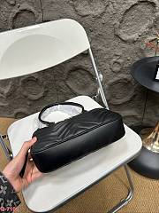 Gucci GG Marmont Medium Top Handle Bag Black 25 x 15 cm - 4