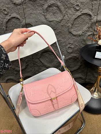 Louis Vuitton Diane Full Pink 25 x 16 cm 