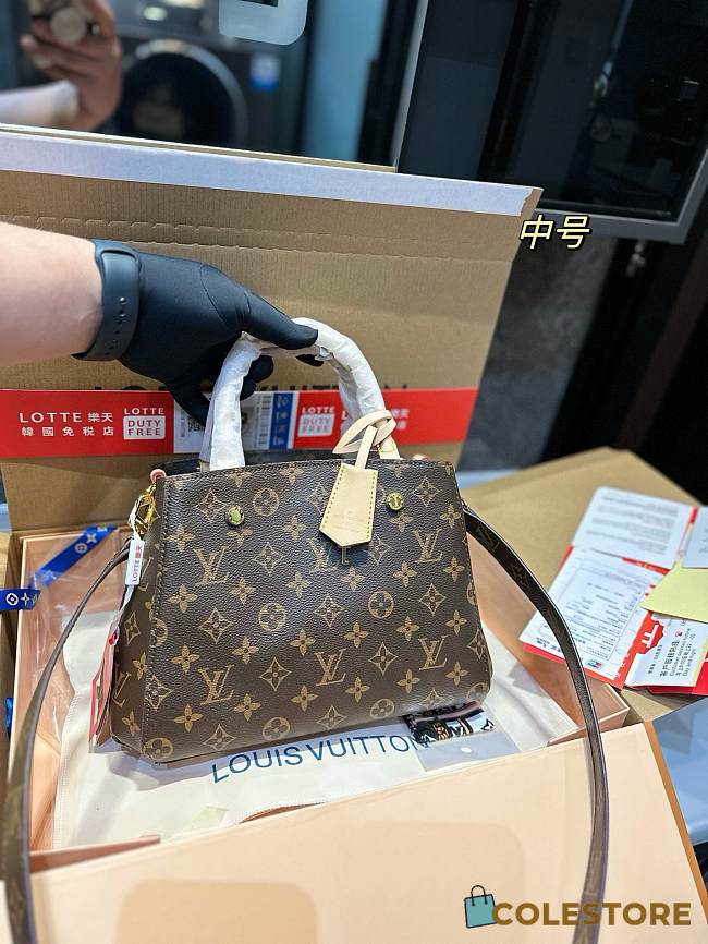 Louis Vuitton Montaigne Brown 28 cm  - 1