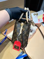 Louis Vuitton Montaigne Brown 28 cm  - 4