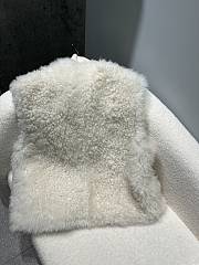Toteme Fur Coats White - 4