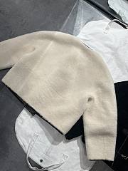 Toteme Teddy Shearling Jacket Beige - 3