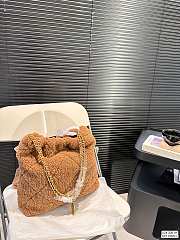 Chanel Tote Bag Fur Brown 30 x 32 cm  - 4
