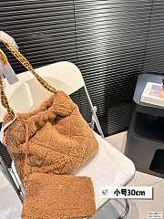 Chanel Tote Bag Fur Brown 35 x 37 cm   - 3