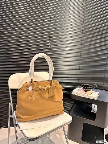 Miu Miu Beige Bag 40 x 30 cm 