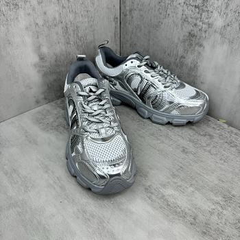 Dior Chrono Sneaker Silver