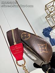 Louis Vuitton Candy Factory Mini Pochette Accessoires 15 x 10 x 4 cm - 5