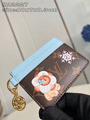 Louis Vuitton Snow Show LV Charms Card Holder 10 x 7 x0.3 cm - 6
