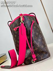 Louis Vuitton Neverfull Bandoulière Inside Out Pink 28 x 14 x 31 cm - 2