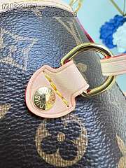 Louis Vuitton Neverfull Bandoulière Inside Out Pink And Beige 28 x 14 x 31 cm - 3