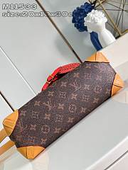 Louis Vuitton Steamer Crossbody Monogram Dust 20 x 10 x 30 cm - 6