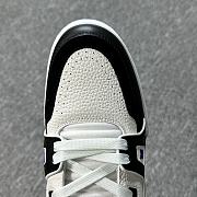 Louis Vuitton Trainer White Blue  - 3