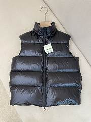  Burberry High-neck Padded Gilet in black - 1