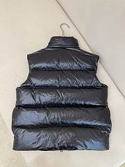  Burberry High-neck Padded Gilet in black - 3