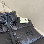  Burberry High-neck Padded Gilet in black - 4