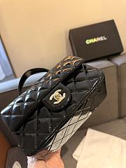 Colestore Chanel Mini Flap Bag Handle Shiny Black 20 x 12 x 6 cm - 6