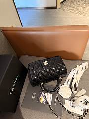 Colestore Chanel Mini Flap Bag Handle Shiny Black 20 x 12 x 6 cm - 5