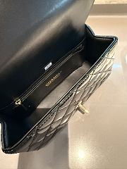 Colestore Chanel Mini Flap Bag Handle Shiny Black 20 x 12 x 6 cm - 2