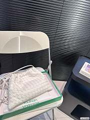 Colestore Bottega Veneta Pouch Bag White 32 x 24 cm  - 1