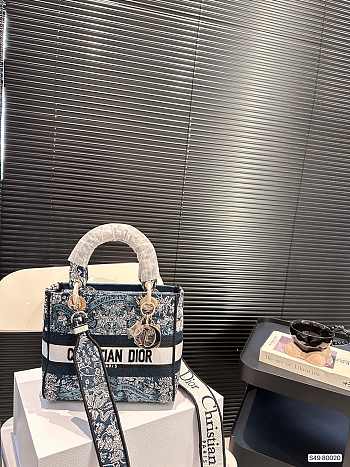 Colestore Dior Lady D-Lite Blue 24 x 19 cm