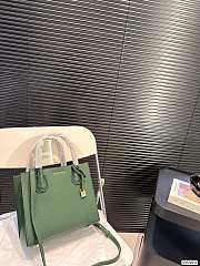 Colestore Michael Kors Mercer Medium Bag Green 26 x 22 cm - 2