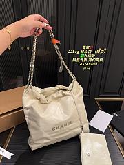 Colestore Chanel 22 Bag White 45 x 48 cm - 1