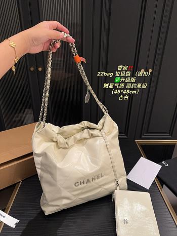 Colestore Chanel 22 Bag White 45 x 48 cm