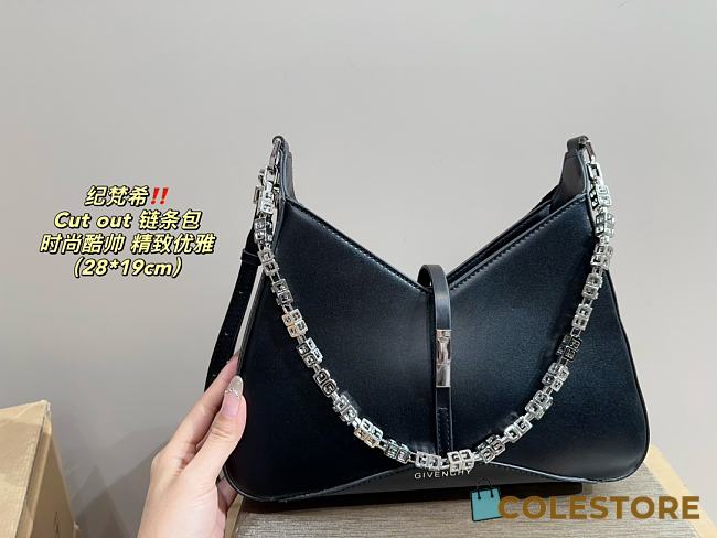 Colestore Givenchy Cut Out Bag Black 28 x 19 cm - 1
