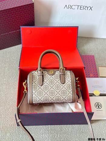 Colestore Tory Burch T Monogram Mini Bag Brown 19 x 13 cm