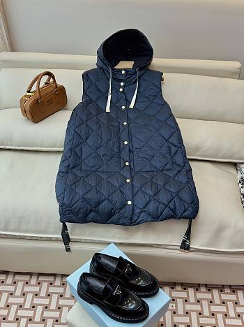 Colestore Max Mara Puffer Vest Blue