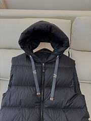 Colestore Max Mara Sleeveless Puffer Vest Black - 3