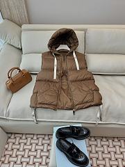 Colestore Max Mara Sleeveless Puffer Vest Brown 02 - 4