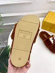 Colestore Fendi FF Slippers Fur Brown - 6