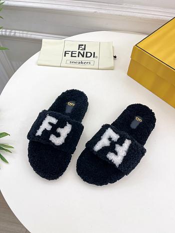 Colestore Fendi FF Slippers Fur Black 