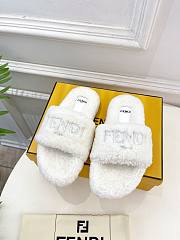 Colestore Fendi Logo Slippers Fur White - 1