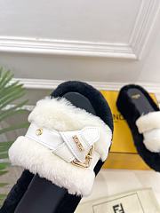 Colestore Fendi Shearling High Slides White - 2