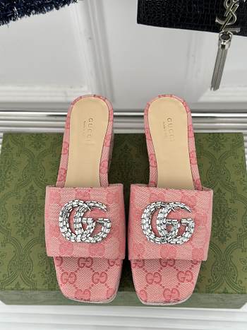 Colestore Gucci CC Crystal-Embellished High Slides Pink