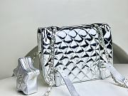 Colestore Chanel 19 Flap Bag Silver 18 cm - 3