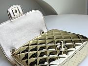 Colestore Chanel 19 Flap Bag Gold 15 cm - 2