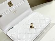 Colestore Chanel WOC With Handle White 20 cm - 2