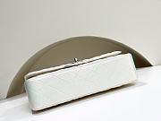 Colestore Chanel Vintage Flap Bag White 23 cm  - 5