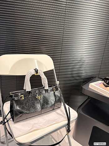 Colestore Prada Black 32 x 16 cm