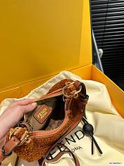 Colestore Fendi Fur Haft Moon Mini Bag Brown 20 x 10 cm - 2