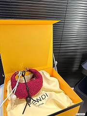 Colestore Fendi Fur Haft Moon Mini Bag Hot Pink 20 x 10 cm - 1