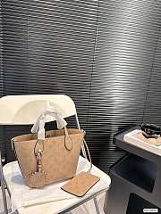 Colestore Louis Vuitton LV Blossom PM Mahina Brown 21 x 20 cm - 1