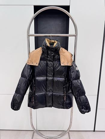 Colestore Moncler Reversible Black And Brown Puff Jacked For Winter