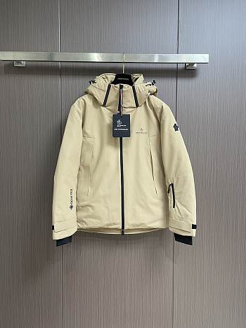 Colesore Moncler Ski Jacked For Winter Brown
