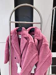 Colestore Max Mara Taddy Fur Long Coat Pink - 2